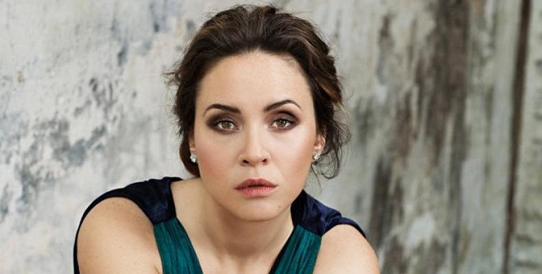 Поразително талантливата оперна певица Соня Йончева с нов албум - 