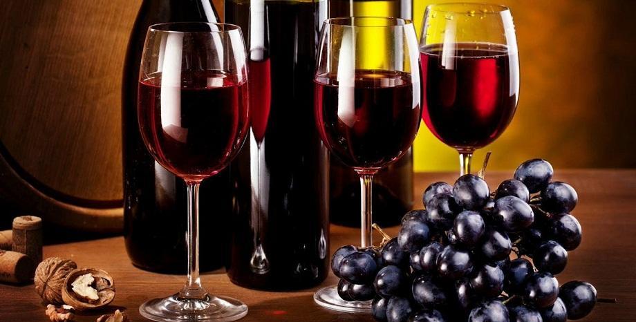 Празнуваме Трифон Зарезан - празникът на лозаря и виното