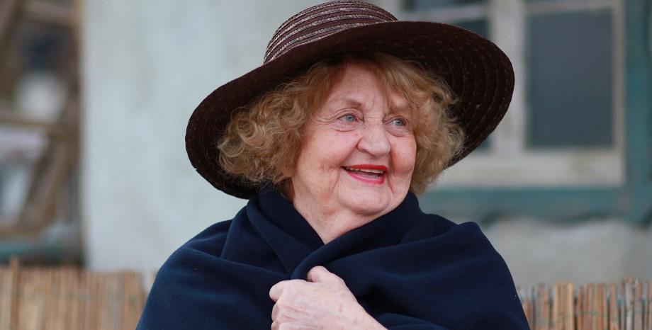 Напусна ни великата актриса Татяна Лолова
Напусна ни великата актриса Татяна Лолова