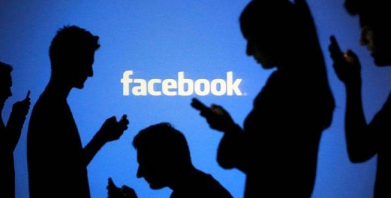 Facebook премахна 30 000 фалшиви профила