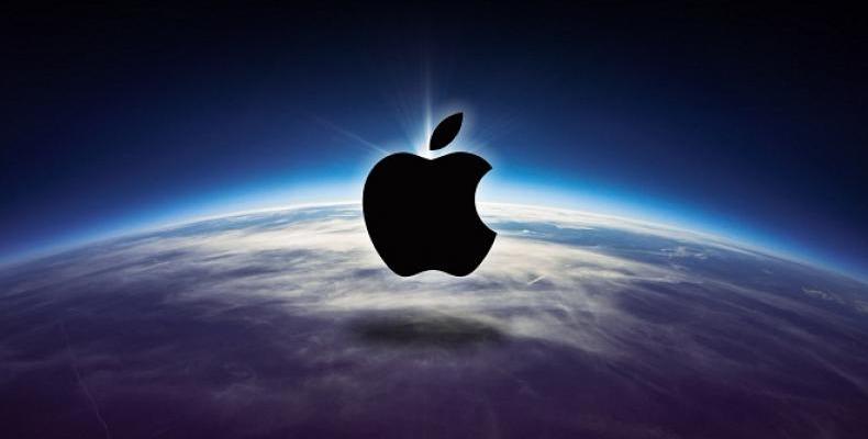 Apple наема инженери от НАСА за тестването на безпилотни автомобили