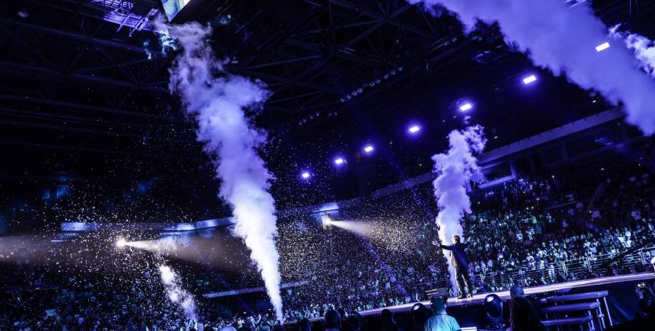 Миро направи впечатляващ The Grand Finale в „Арена София“ и „започва отначало“ с „Турне 2024“