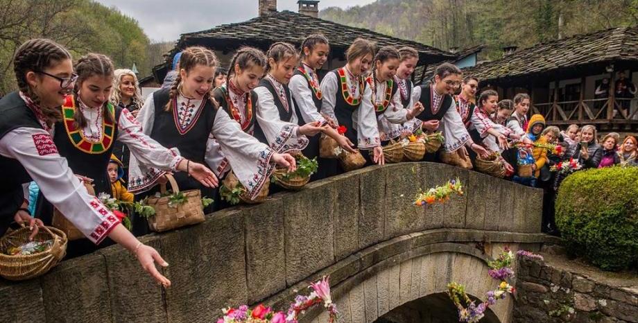 Посрещаме Цветница Посрещаме Цветница
