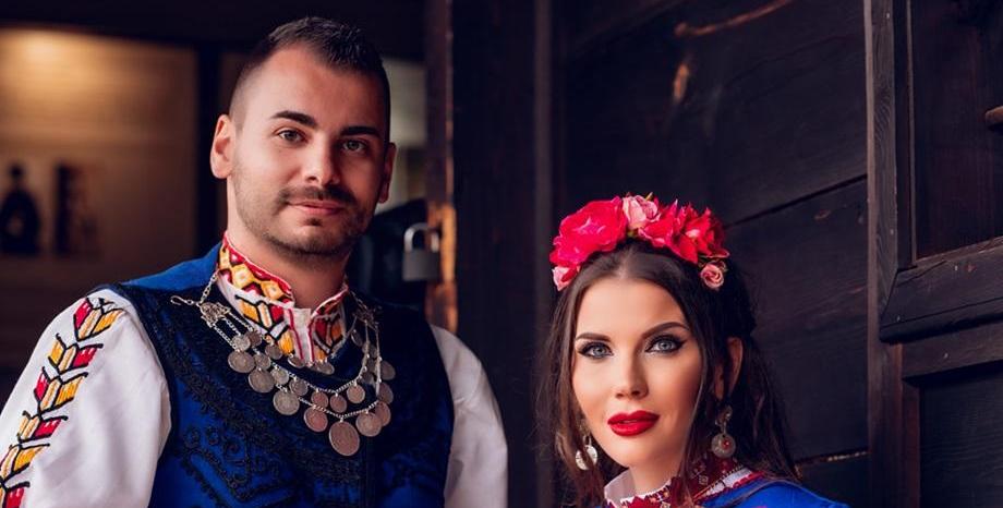Теодора и Илиян Сандрев с въздействащ дует – песента „Дуне моме, мори“