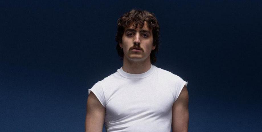 Benson Boone сподели баладата „Momma Song“