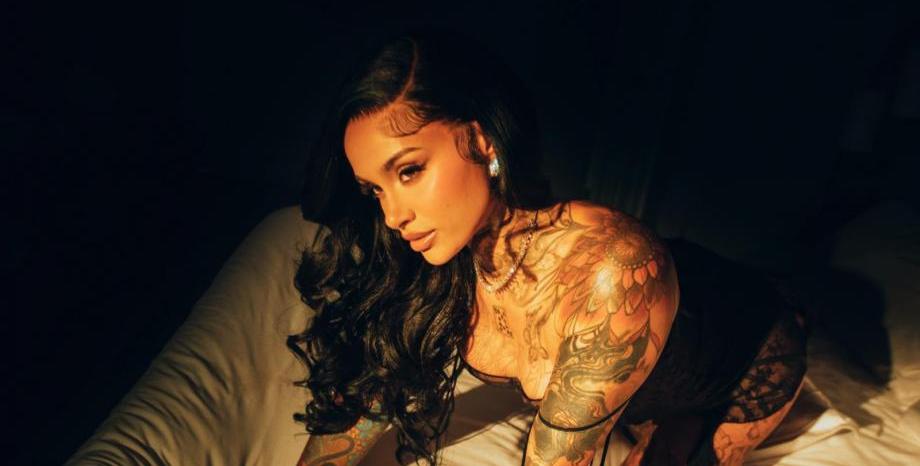 Kehlani представи новия сингъл и видео „Folded“ Kehlani представи новия сингъл и видео „Folded“