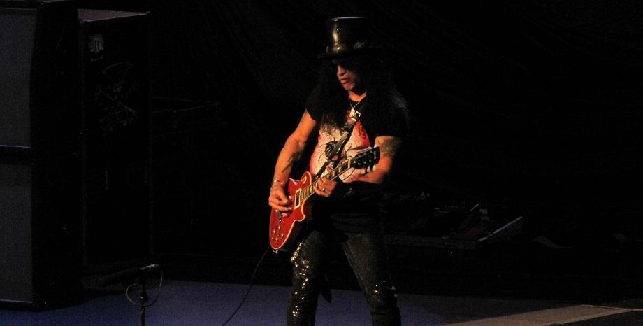 Slash потвърди, че работи по нова музика за Guns N`Roses