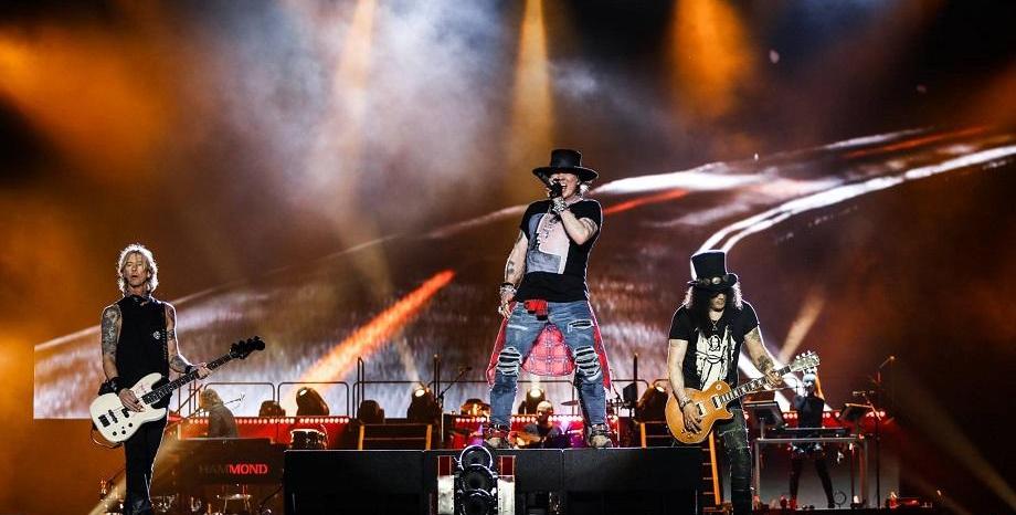 10 дни до концерта на Guns N' Roses на стадион „Васил Левски“ в София 10 дни до концерта на Guns N' Roses на стадион „Васил Левски“ в София
