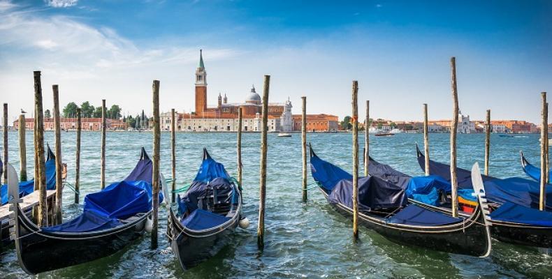 Венеция ще глобява за непристойно поведение на туристи