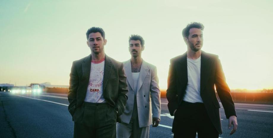 Jonas Brothers представиха “Loved You Better” с участието на Dean Lewis