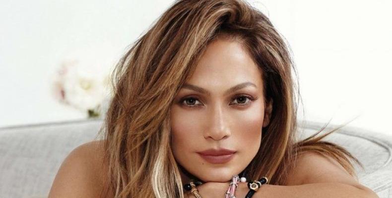 Jennifer Lopez ще бъде съдия и ментор в танцово шоу