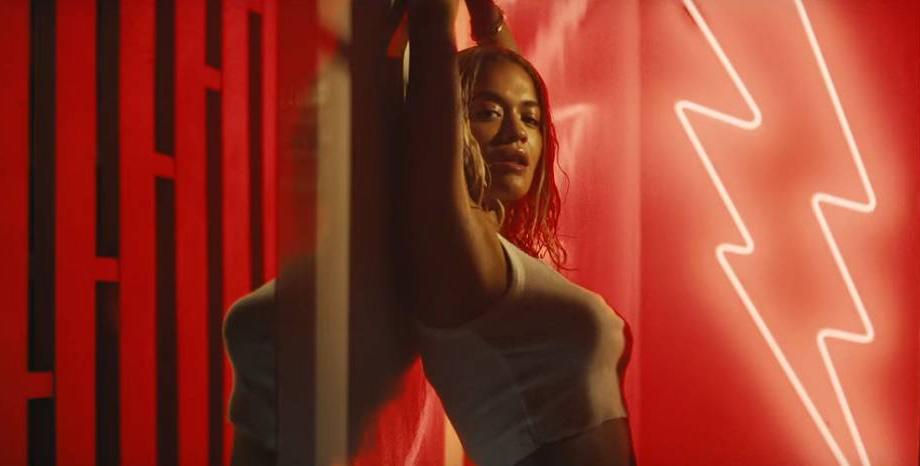 Rita Ora с видео към най-новия си сингъл 