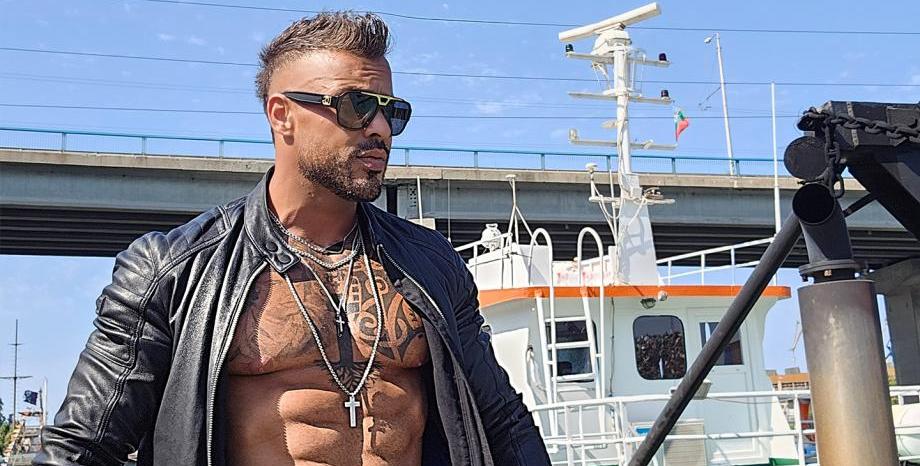 Кристиан Кирилов представи Кристиан Кирилов представи