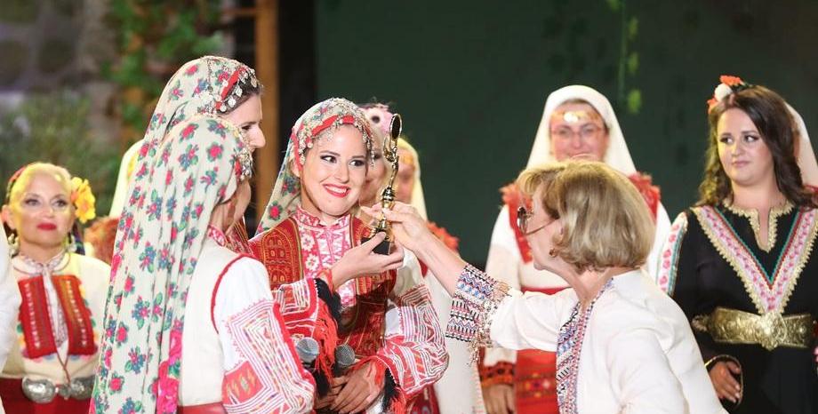 Отличниците в Конкурса за изпълнителско изкуство на Отличниците в Конкурса за изпълнителско изкуство на