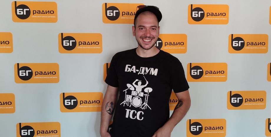 Николаос Цитиридис представя своите 10 любими български песни по БГ Радио 
