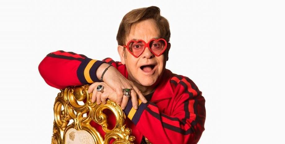 Elton John се отправя на едно последно турне, след което слага край на музикалната си кариера