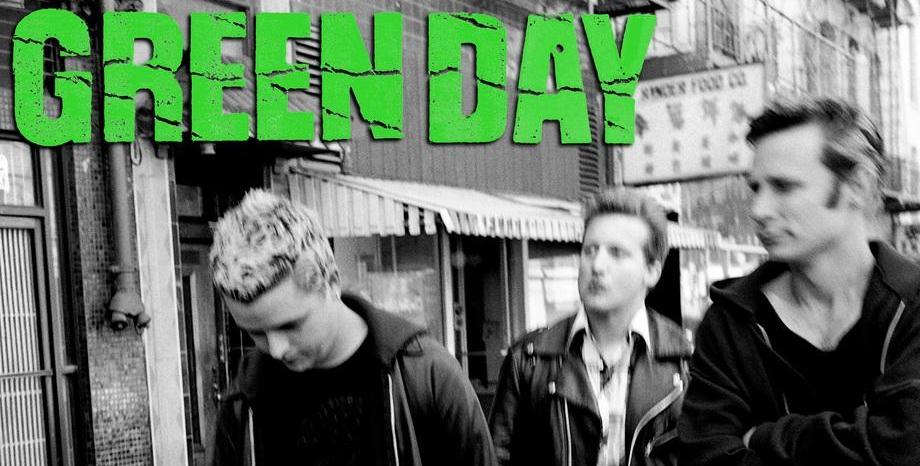 Green Day анонсираха разширено издание на „Warning“ за 25-годишнината на албума