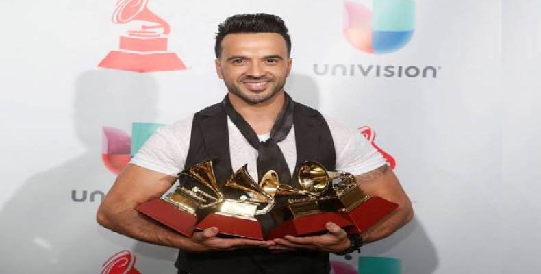 Luis Fonsi е големият победител на наградите Latin GRAMMY 2017 с хита 