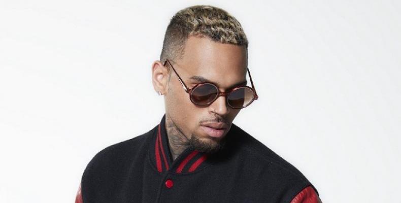 Chris Brown с нов двоен албум - „Heartbreak On A Full Moon“ | CITY ...