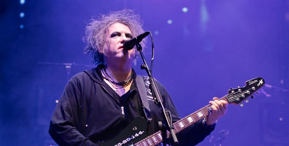 The Cure оглавиха британската класация още в първата седмица със „Shows Of A Lost World“